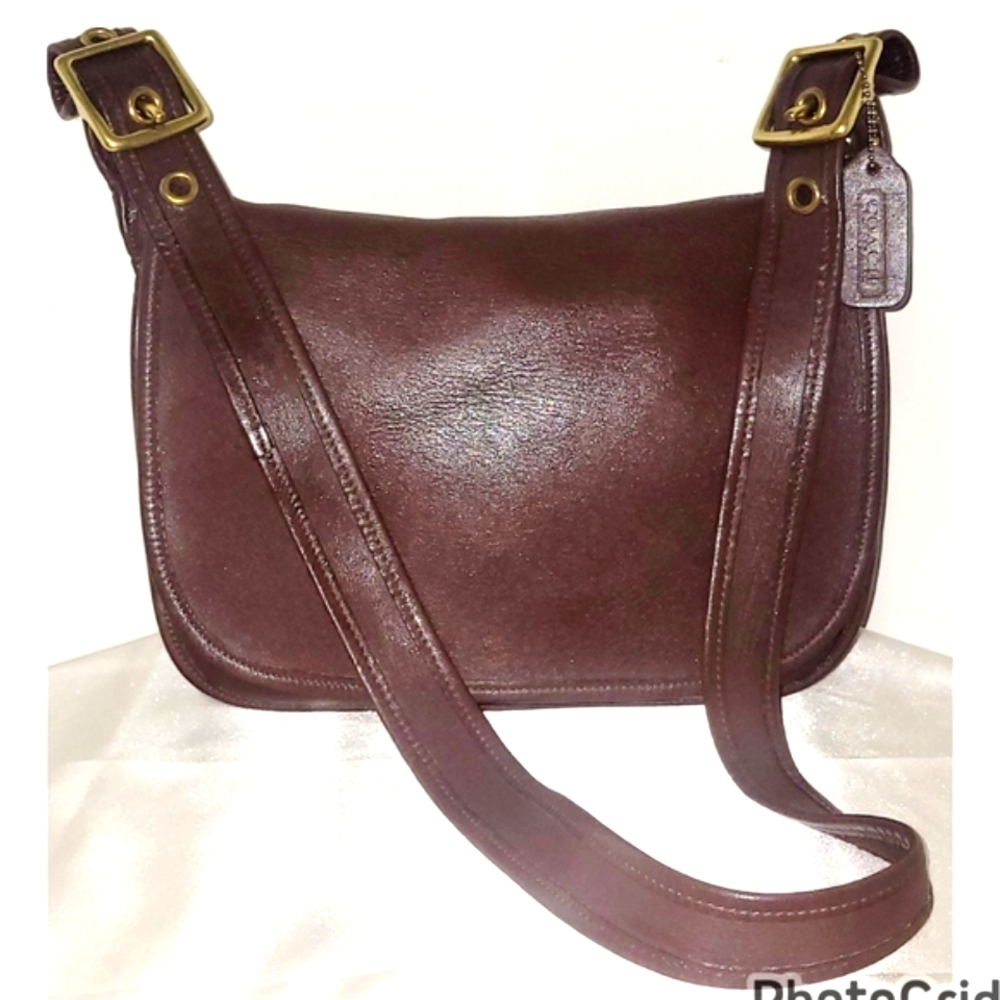 Coach Vintage Patricia's Legacy Brown Leather Classic Flap Crossbo Cross…